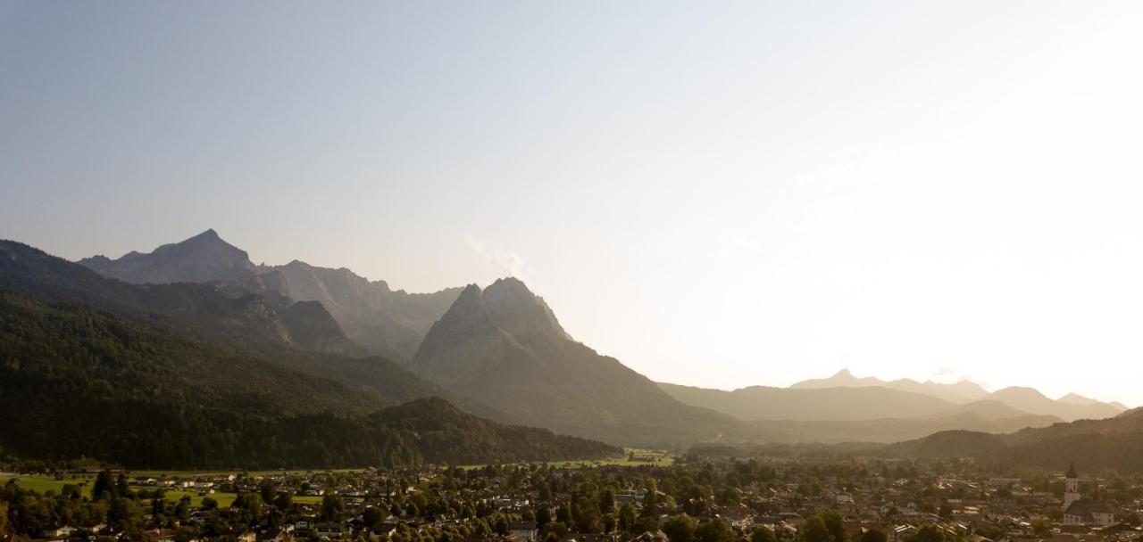 Biohotel Garmischer Hof 4*